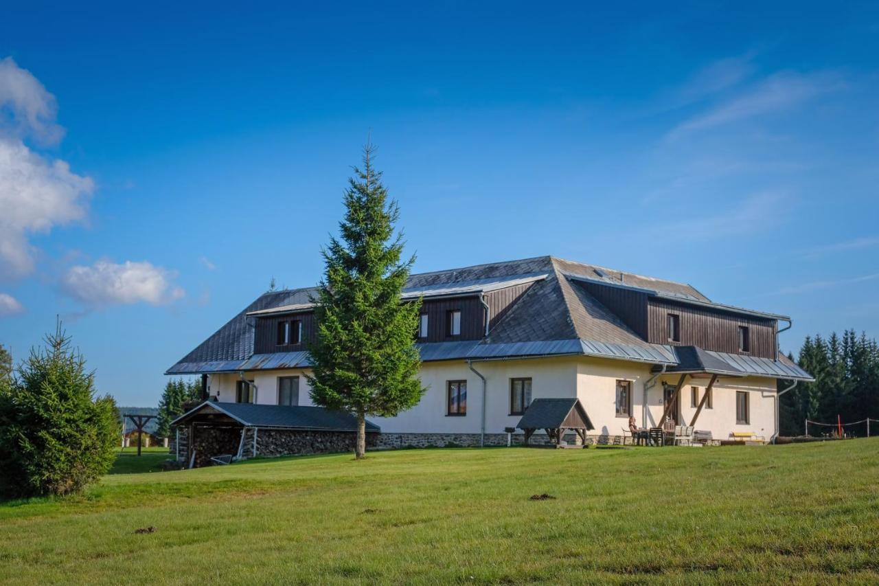 Horská Kvilda - Ubytování U Chvalů Exterior foto