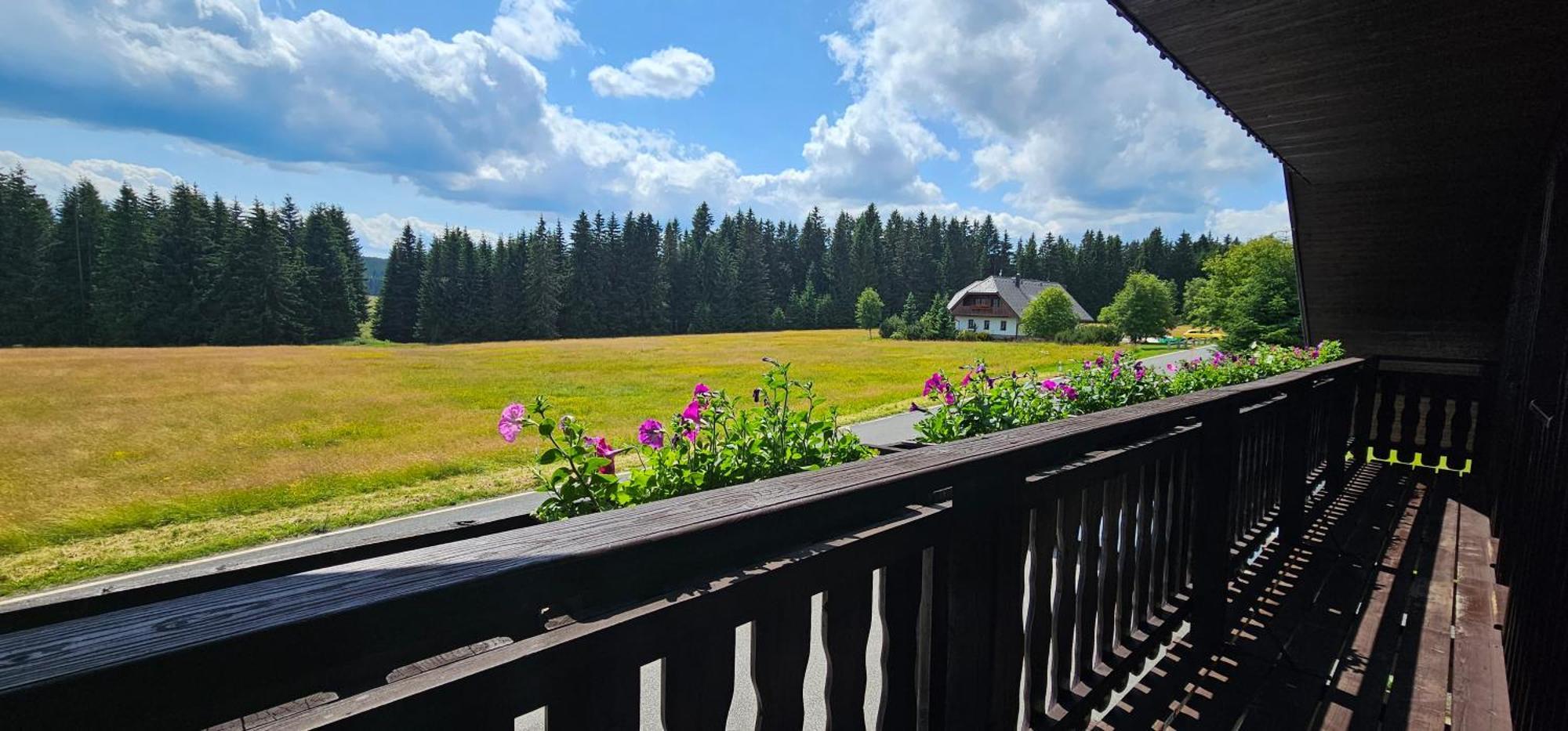 Horská Kvilda - Ubytování U Chvalů Exterior foto